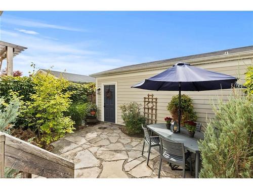 3 Blackbird Street, Niagara-On-The-Lake, ON - Outdoor With Exterior