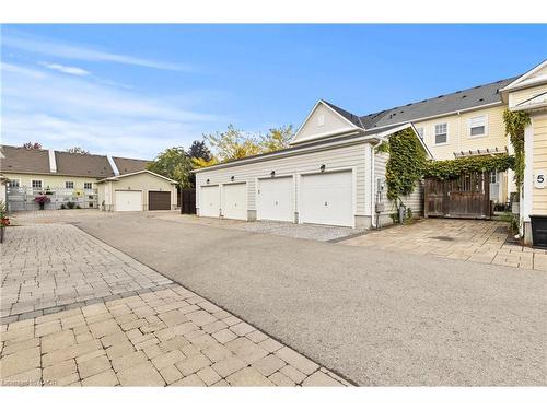 3 Blackbird Street, Niagara-On-The-Lake, ON - Outdoor