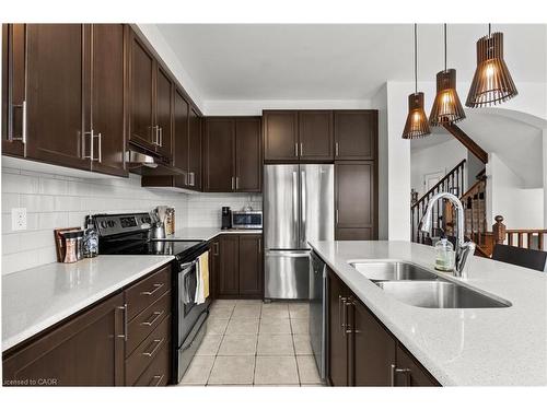 3 Blackbird Street, Niagara-On-The-Lake, ON - Indoor Photo Showing Kitchen With Double Sink With Upgraded Kitchen