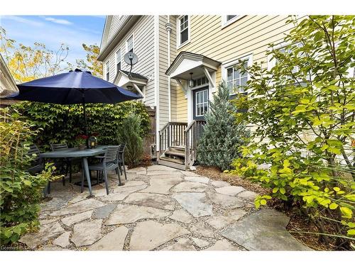 3 Blackbird Street, Niagara-On-The-Lake, ON - Outdoor