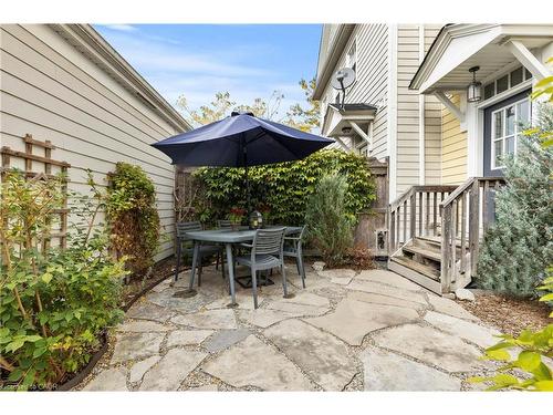 3 Blackbird Street, Niagara-On-The-Lake, ON - Outdoor