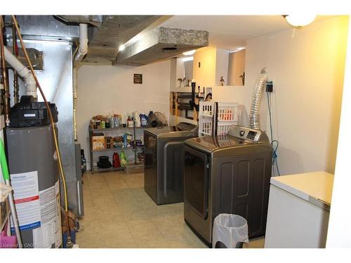 2112 Upper James Street, Mount Hope, ON - Indoor Photo Showing Laundry Room