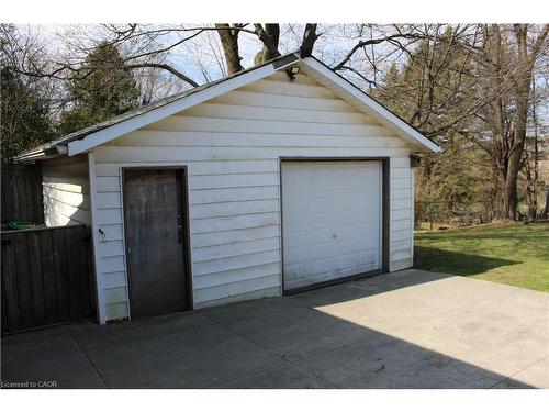 2112 Upper James Street, Mount Hope, ON - Outdoor With Exterior