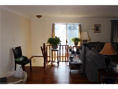 2112 Upper James Street, Mount Hope, ON - Indoor