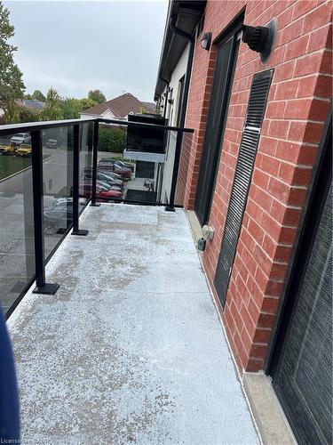 312-170 Rockhaven Lane, Waterdown, ON - Outdoor With Balcony With Exterior
