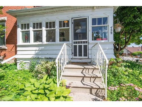 132 First Av E, Shelburne, ON - Outdoor