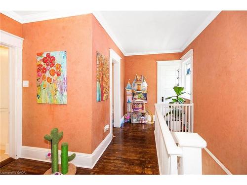 132 First Av E, Shelburne, ON - Indoor Photo Showing Other Room