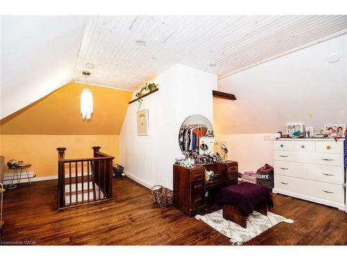 132 First Av E, Shelburne, ON - Indoor