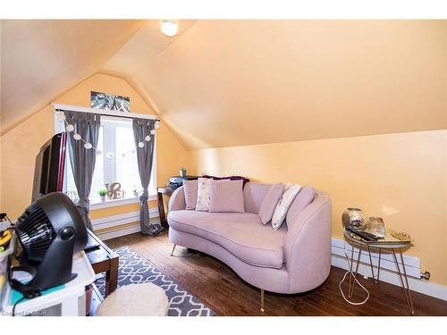 132 First Av E, Shelburne, ON - Indoor