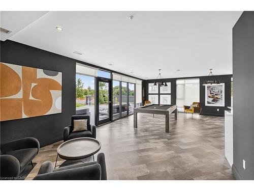 1313-15 Glebe Street, Cambridge, ON - Indoor Photo Showing Other Room