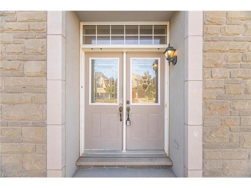 4623 Simmons Road, Burlington, ON - Indoor Photo Showing Other Room
