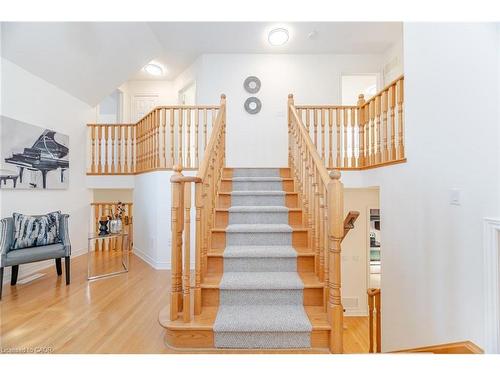 4623 Simmons Road, Burlington, ON - Indoor Photo Showing Other Room