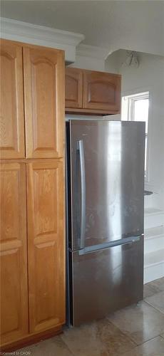 725 Barton Street, Hamilton, ON - Indoor Photo Showing Other Room