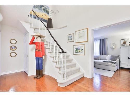 431 Naomi Crescent, Mississauga, ON - Indoor Photo Showing Other Room