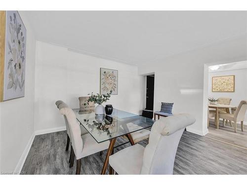 107-9 Grant Boulevard, Dundas, ON - Indoor Photo Showing Dining Room