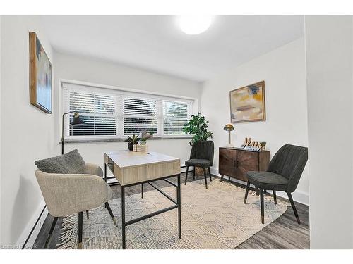 107-9 Grant Boulevard, Dundas, ON - Indoor