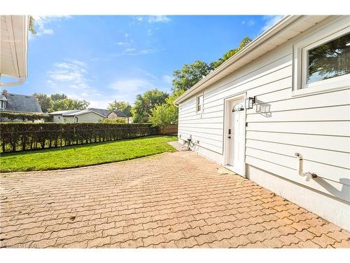 133 Inglewood Drive, Oakville, ON - Outdoor With Exterior