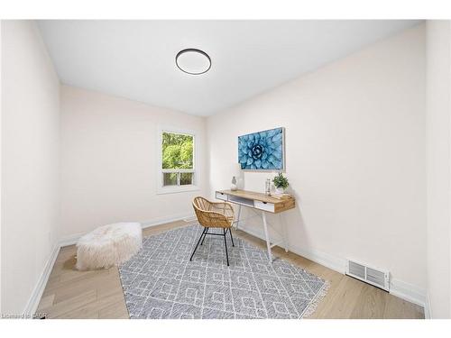 133 Inglewood Drive, Oakville, ON - Indoor