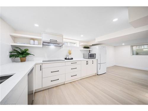 133 Inglewood Drive, Oakville, ON - Indoor