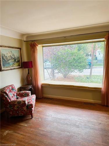 147 Cline Avenue S, Hamilton, ON - Indoor