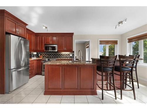 44 Tami Court, Kitchener, ON - Indoor Photo Showing Kitchen With Stainless Steel Kitchen