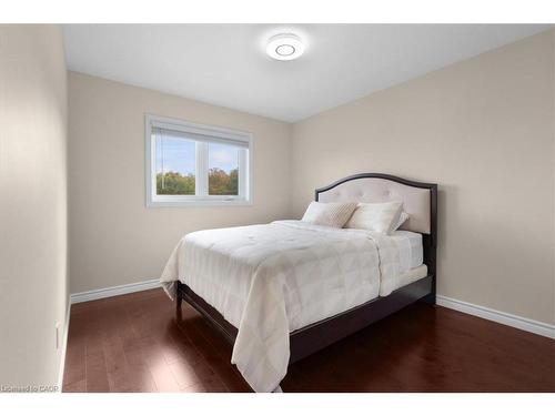 44 Tami Court, Kitchener, ON - Indoor Photo Showing Bedroom