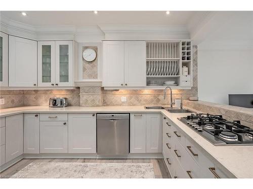 534 Hager Avenue, Burlington, ON - Indoor Photo Showing Kitchen