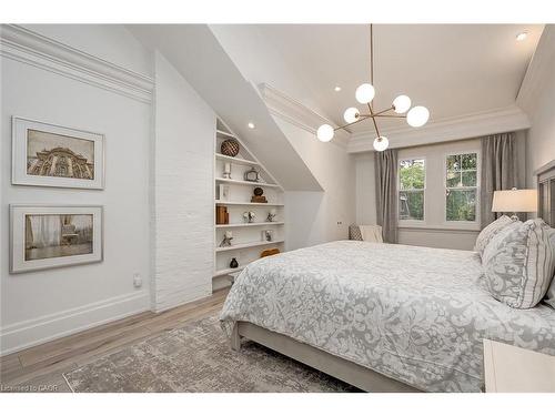 534 Hager Avenue, Burlington, ON - Indoor Photo Showing Bedroom