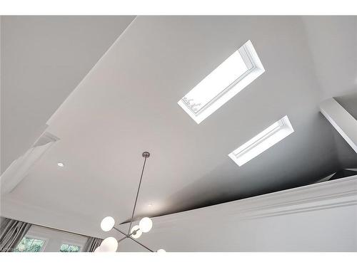 534 Hager Avenue, Burlington, ON - Indoor