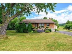 220 Winona Road  Stoney Creek, ON L8E 5K4