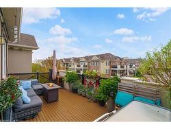 306-272 Georgian Drive  Oakville, ON L6H 0K4