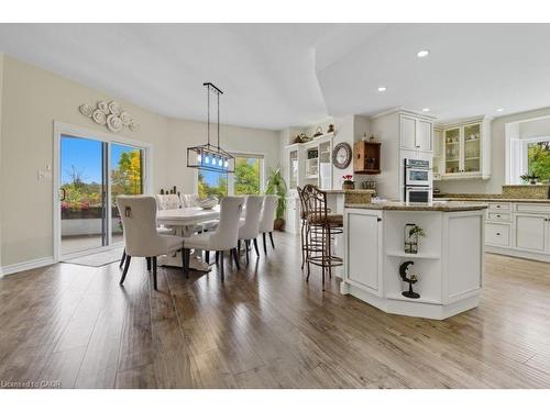 2493 Meadow Court, West Lincoln, ON - Indoor