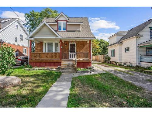 4586 Fifth Avenue  Niagara Falls, ON L2E 4R6