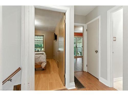 608 Fennell Avenue E, Hamilton, ON - Indoor