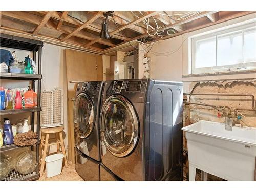 608 Fennell Avenue E, Hamilton, ON - Indoor Photo Showing Laundry Room
