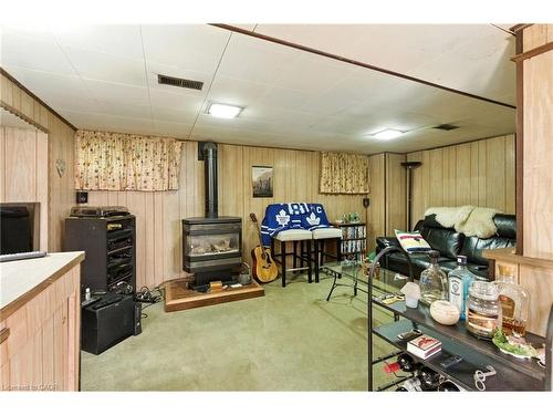 608 Fennell Avenue E, Hamilton, ON - Indoor