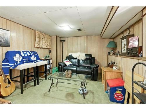 608 Fennell Avenue E, Hamilton, ON - Indoor