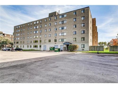 405-89 Westwood Road, Guelph, ON - Outdoor With Facade