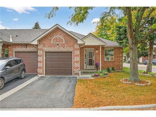 28-52 Twentyplace Boulevard, Mount Hope, ON - Outdoor