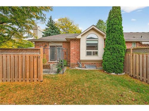 28-52 Twentyplace Boulevard, Mount Hope, ON - Outdoor