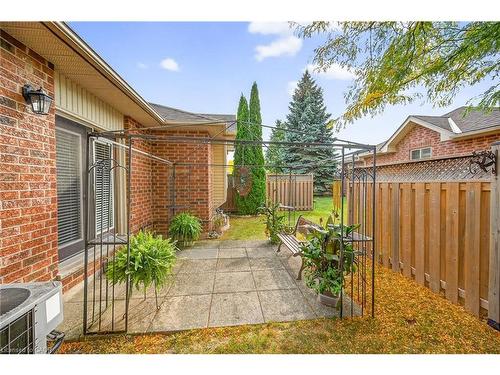 28-52 Twentyplace Boulevard, Mount Hope, ON - Outdoor With Exterior