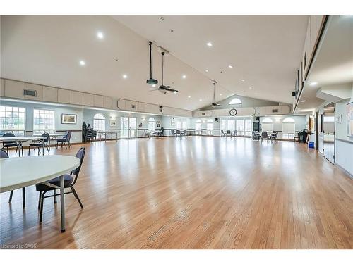 28-52 Twentyplace Boulevard, Mount Hope, ON - Indoor