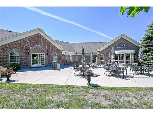 28-52 Twentyplace Boulevard, Mount Hope, ON - Outdoor