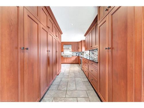 11 Maple Hill Drive, Kitchener, ON - Indoor Photo Showing Other Room