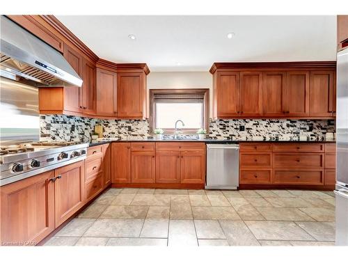 11 Maple Hill Drive, Kitchener, ON - Indoor Photo Showing Kitchen With Double Sink