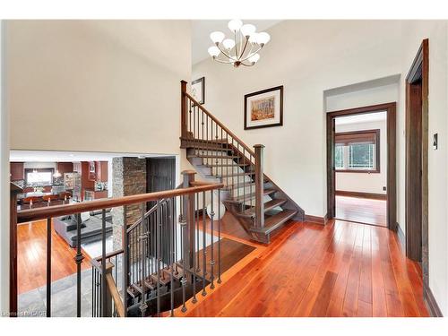 11 Maple Hill Drive, Kitchener, ON - Indoor Photo Showing Other Room