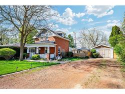 112 Court Street N Milton, ON L9T 2S3