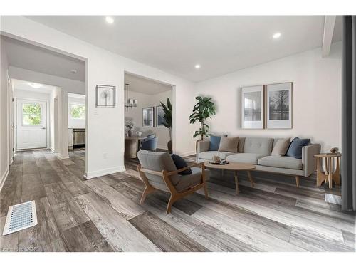 76 Woodman Drive N Hamilton, ON L8H 2M5