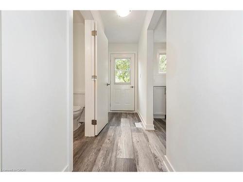 76 Woodman Drive N, Hamilton, ON - Indoor Photo Showing Other Room