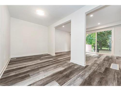 76 Woodman Drive N, Hamilton, ON - Indoor Photo Showing Other Room